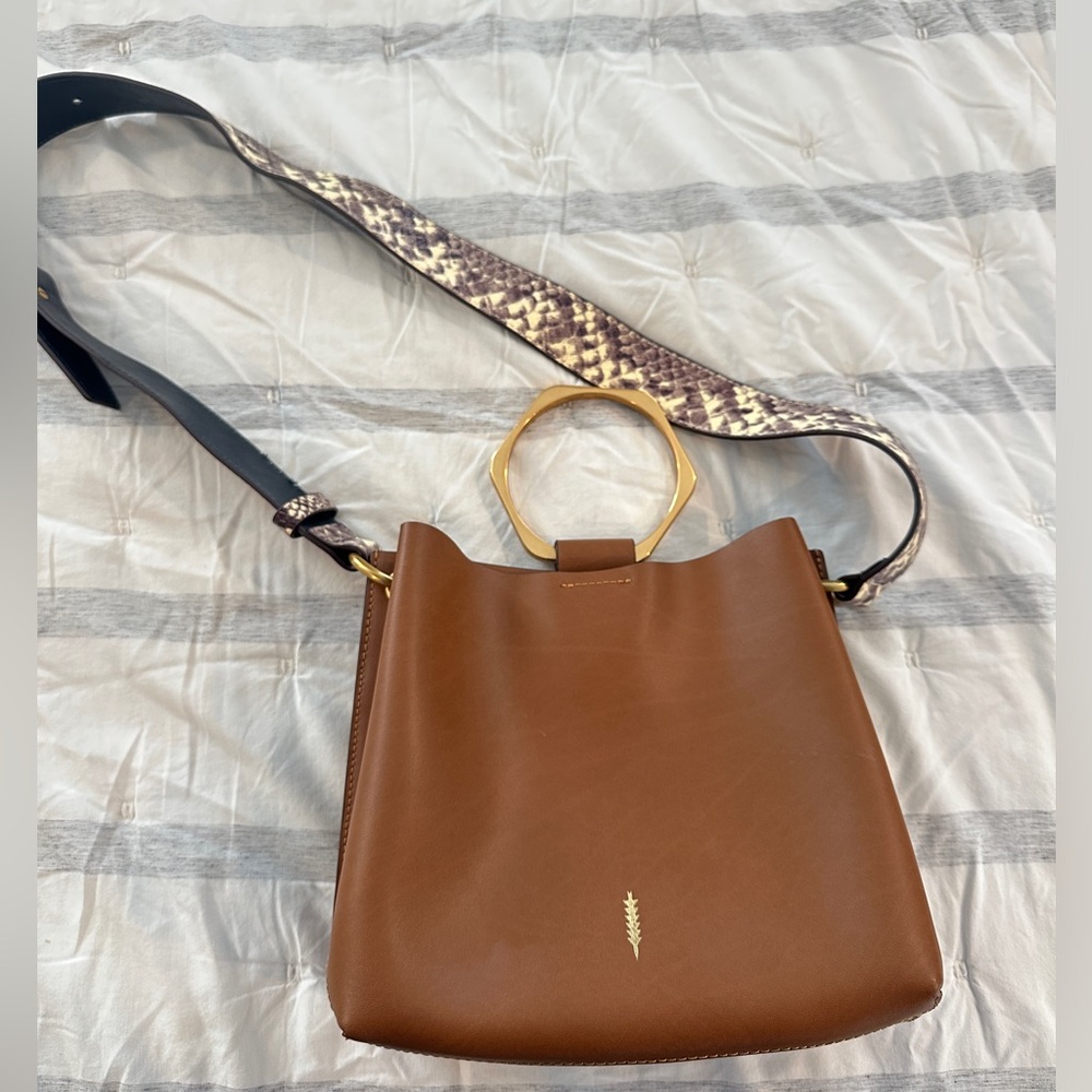 Thacker New York genuine leather cognac bucket bag